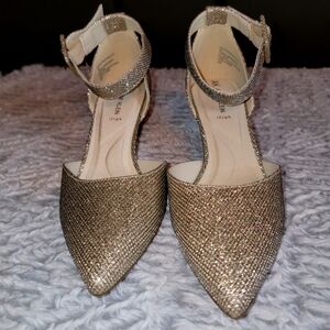 Anne Klein Ankle Strap iflex Dress Heels Size 7M Metalic Gold